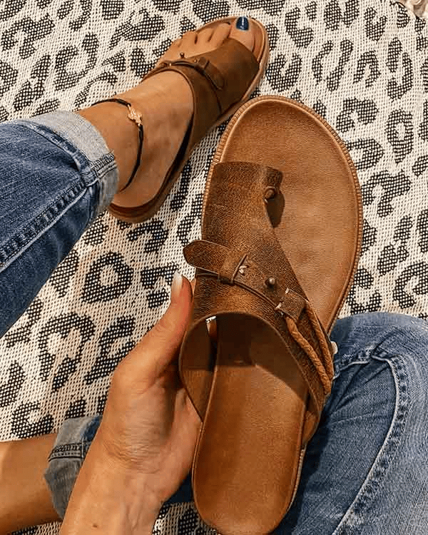 Delaney | Cross Strap Slides