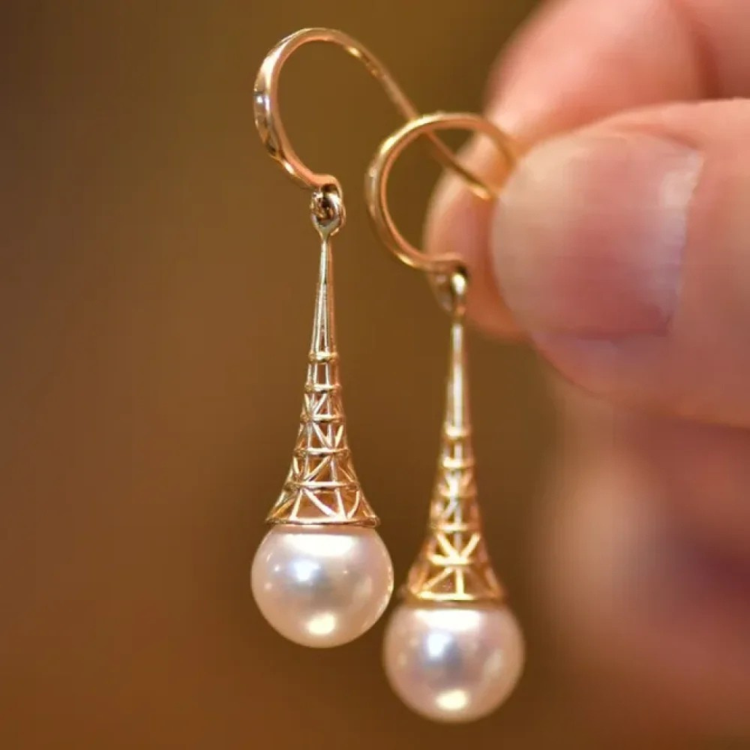 Vintage-Inspired Golden Hoop Earrings