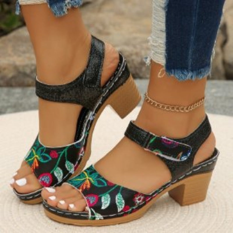 Camila | Sandalias Ortópedicas con Bordado Floral