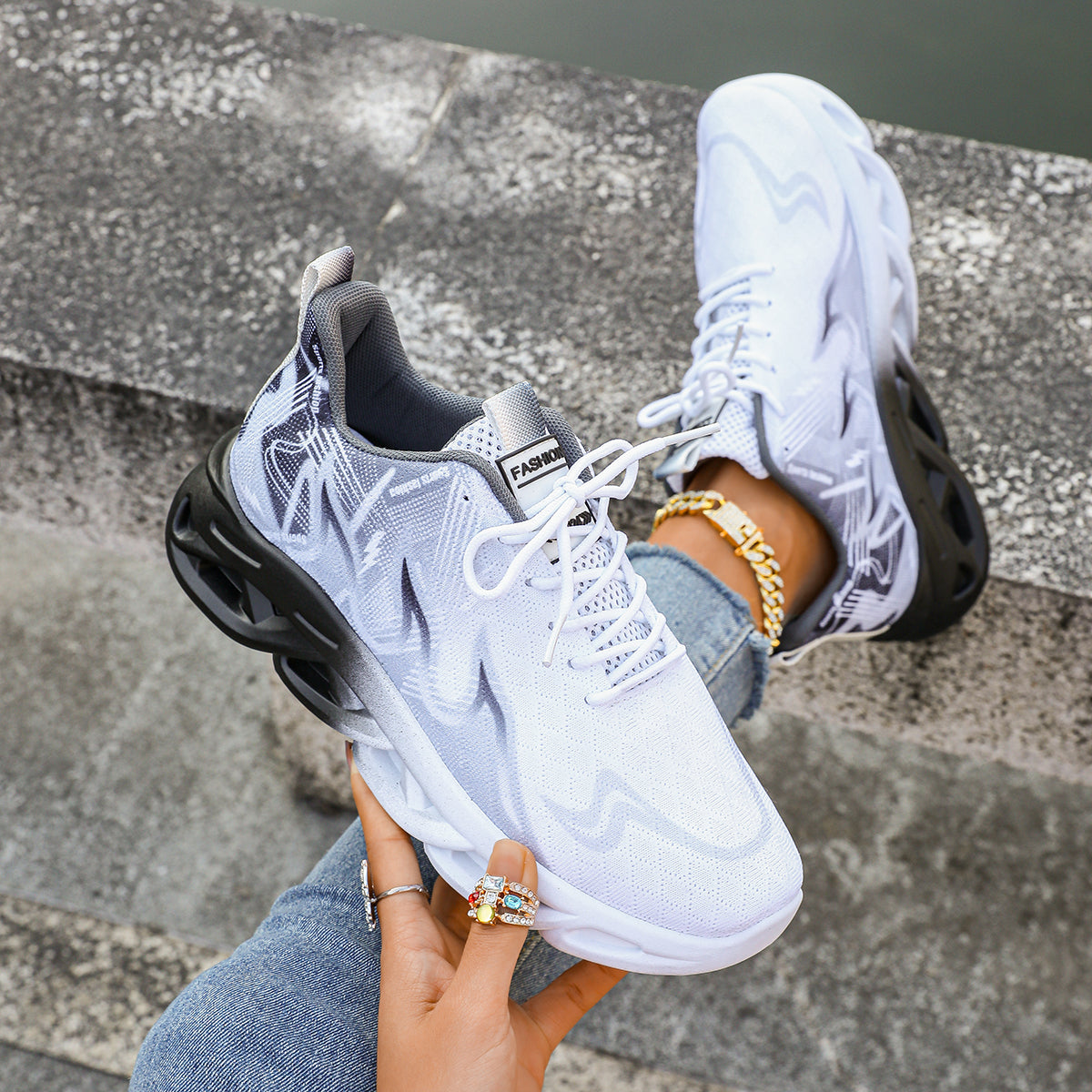 Nova | Zapatillas de Rendimiento Ortopédicas para Mujeres