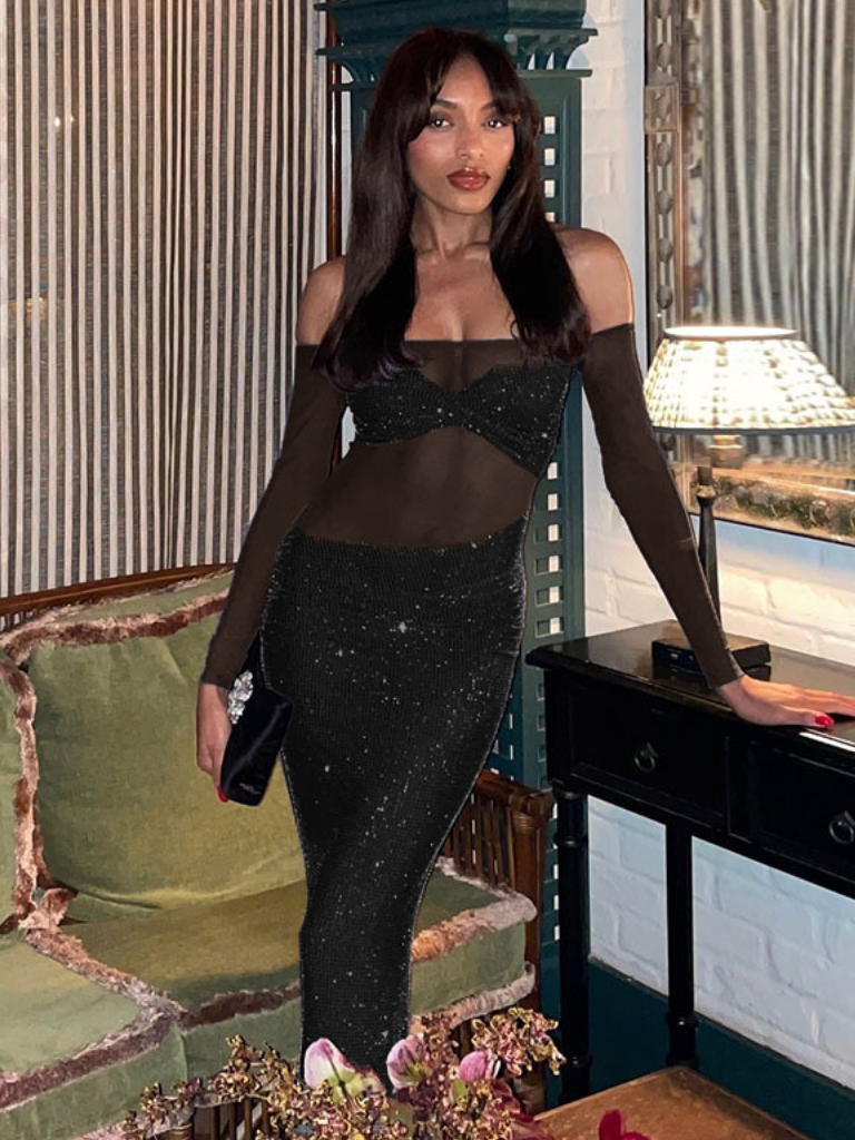 MAXILARGO ATRACTIVO DE MEDIANOCHE