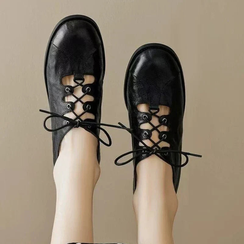 Marisa® | Zapatillas ortopédicas de cuero vegano a la moda