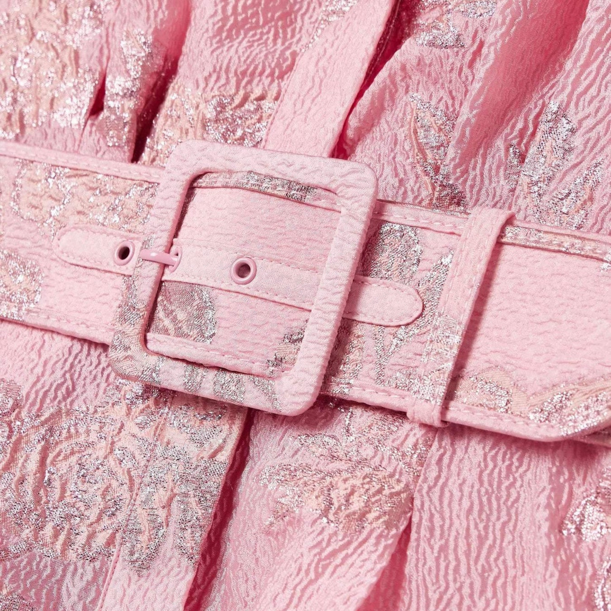 Beatrice™ | Vestido Rosa con Mangas Abullonadas