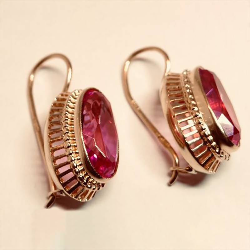 Vintage Rose Earrings with Pink Gemstone