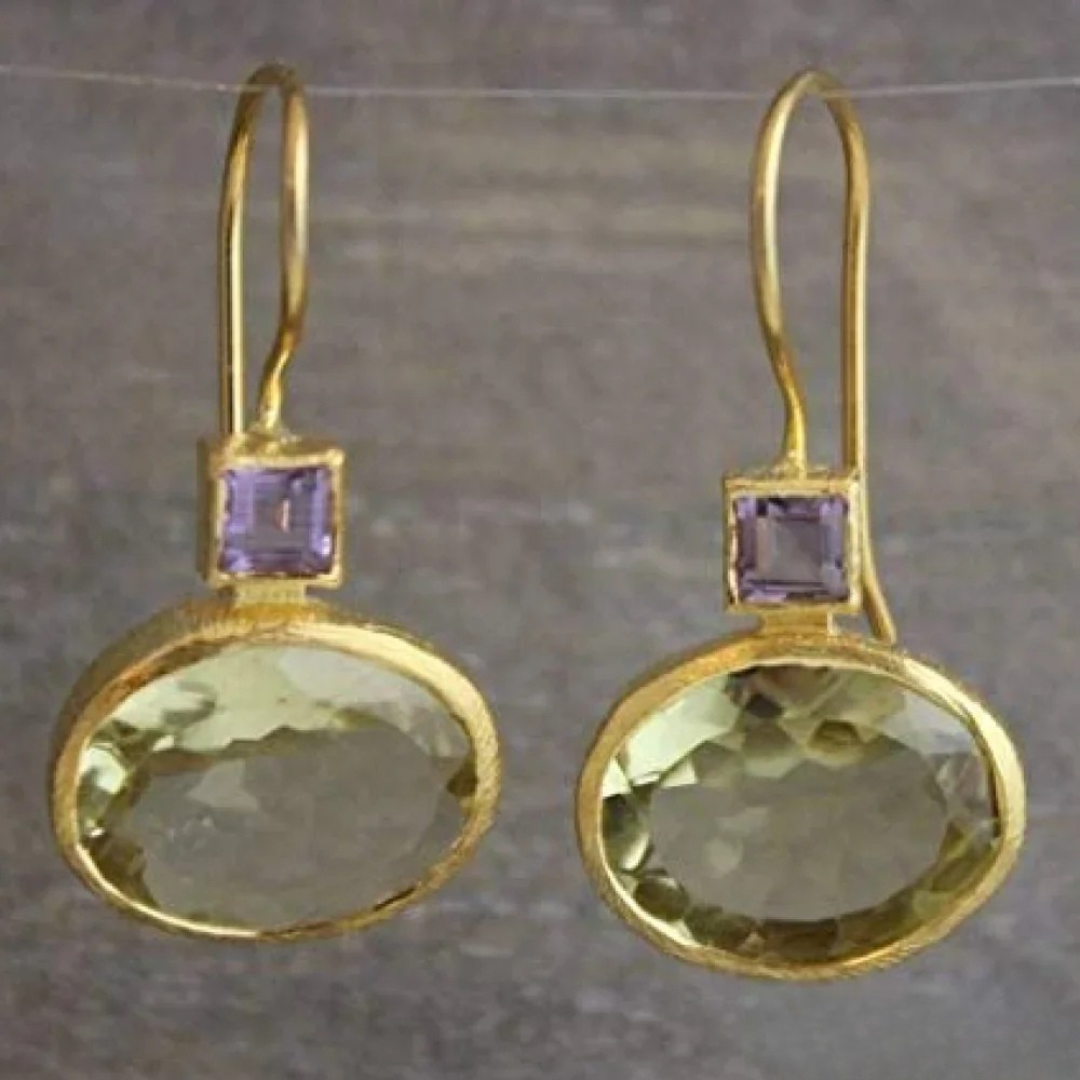 Retro Emerald Stone Earrings