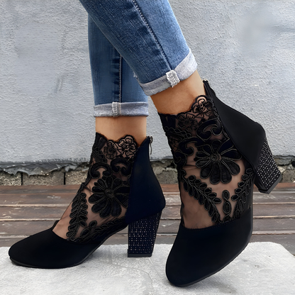 Lynora | Stylish Orthopedic Heels for Any Occasion