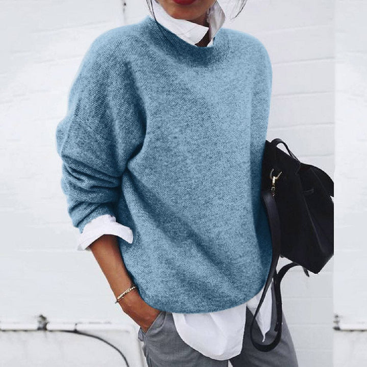 Daphne | Classic Crewneck Sweater