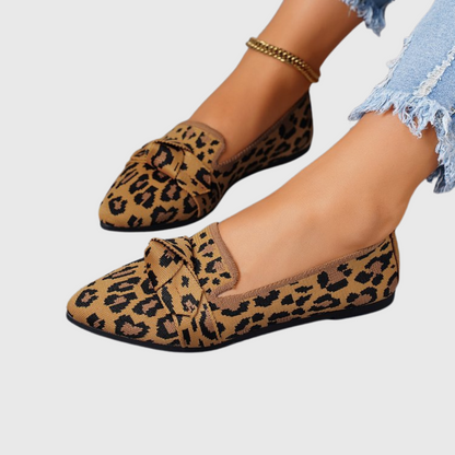 Hannah | Leopard Knot Flats