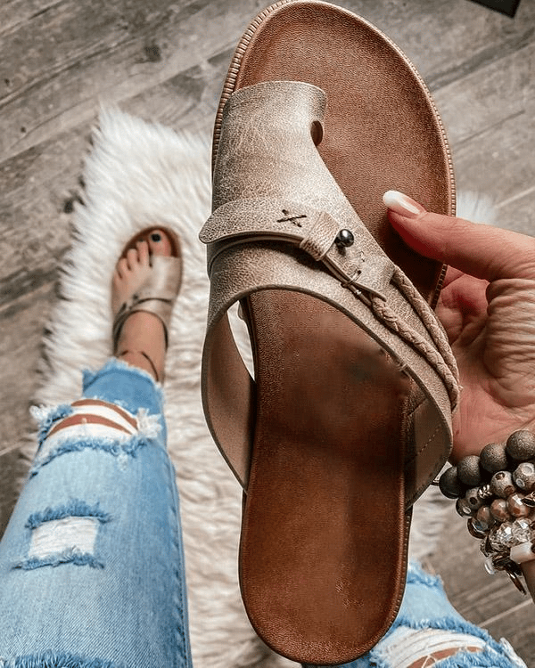 Delaney | Cross Strap Slides