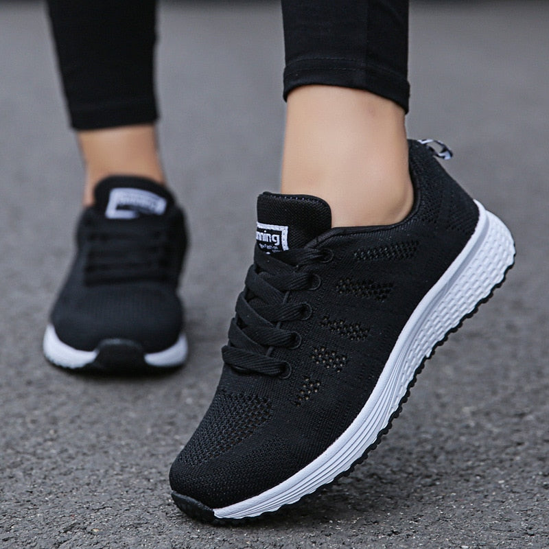 Brielle - Stylish Orthopedic Walking Sneakers for Everyday Wear