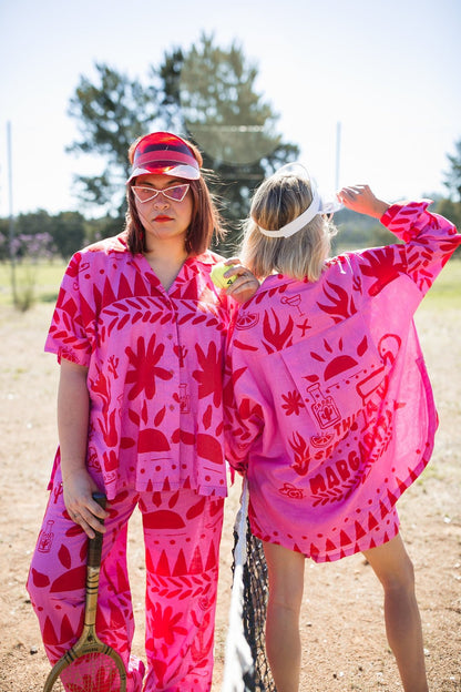 Chic Castro Summer Ensemble for Stylish Occasions