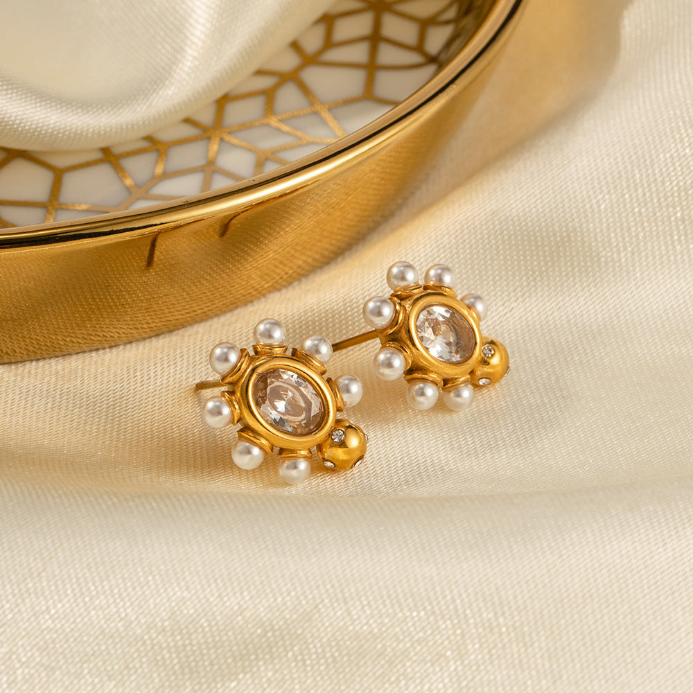 Chic Gold Pearl Drop Earrings