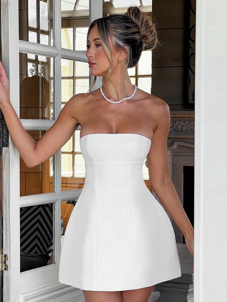 VESTIDO MINI SIN TIRANTES LYXIG