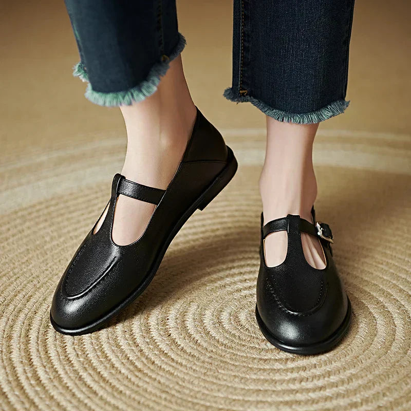 Selvana Chic Low Heeled Pumps for Any Occasion
