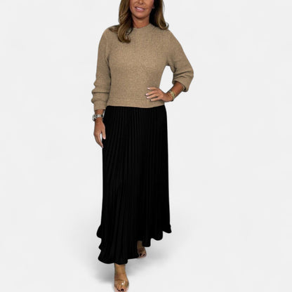 Loren | Sweater and Pleated Skirt Set