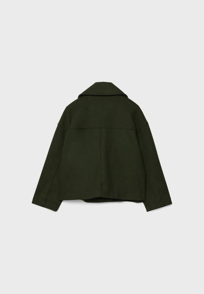 Chic Women's Short Coat - Stylish Wide Lapels & Button Front for Every Occasion