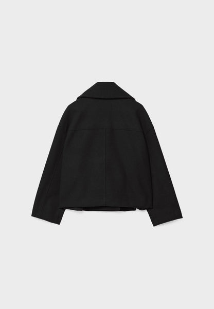 Chic Women's Short Coat - Stylish Wide Lapels & Button Front for Every Occasion