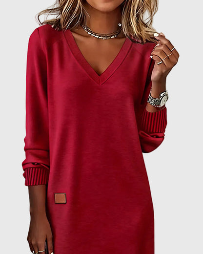 Alicia | Elegant V-Neck Dress