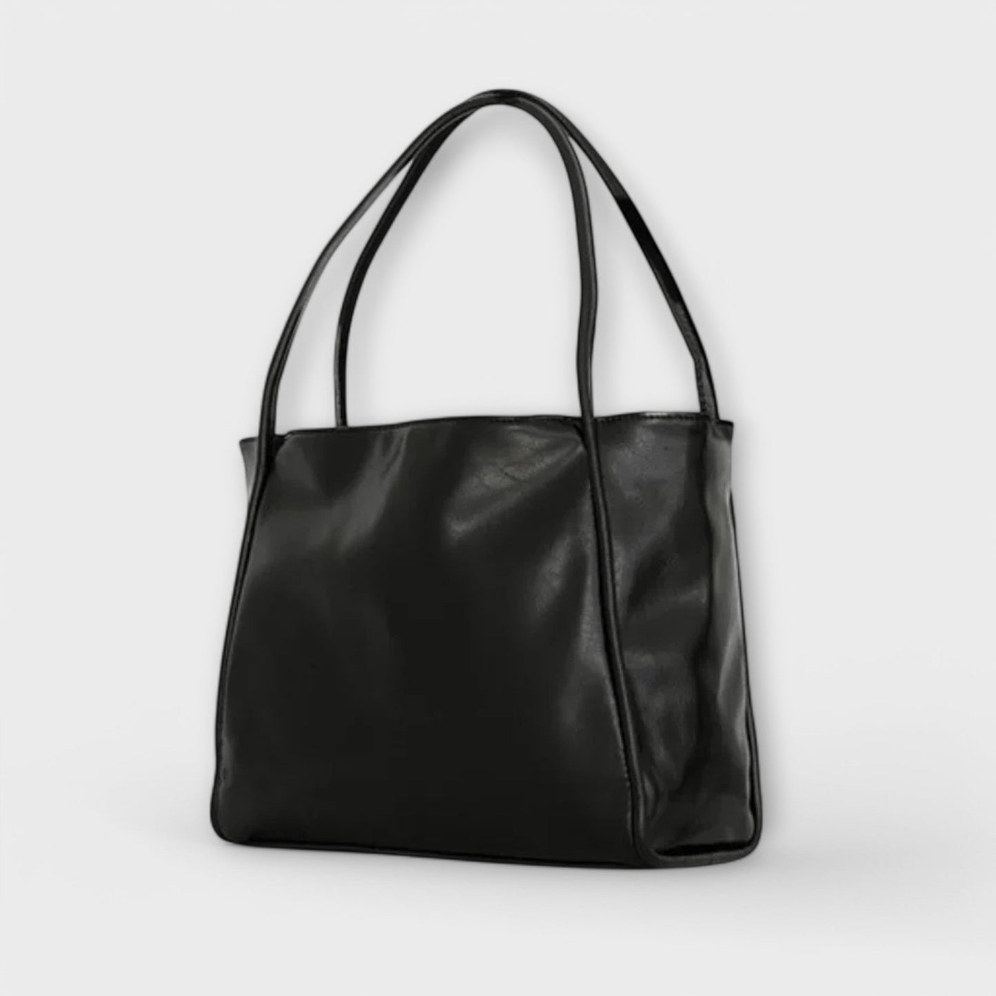 Olivia - Blair: Stylish All-Season Fashion